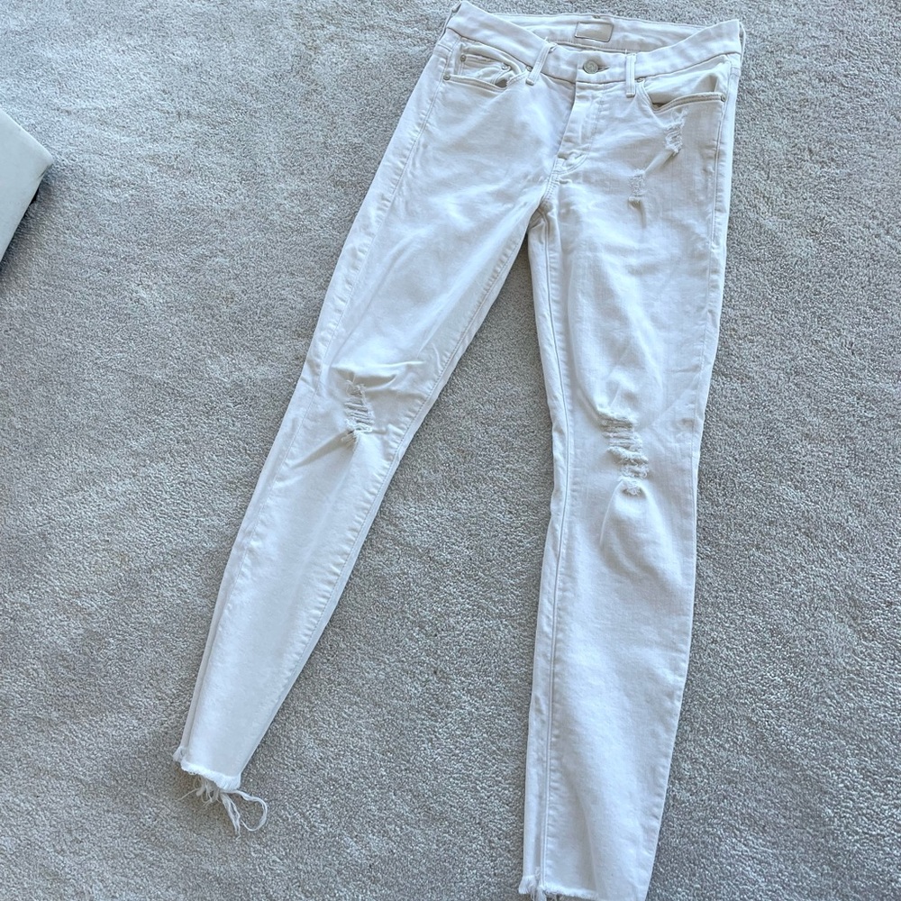 Mother Jeans, Looker Ankle Fray. Tea and Biscuits. Size 26